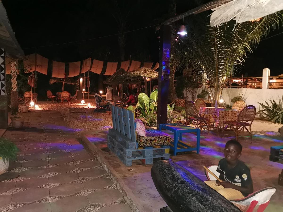 Mango Lodge Bubaque Exterior photo